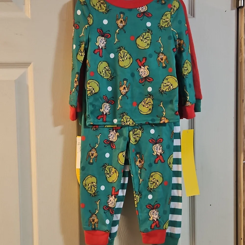 DR SEUSS THE GRINCH 4 PIECE YOUTH PJ SET: NEW WITH TAGS: SIZE 18 MTH